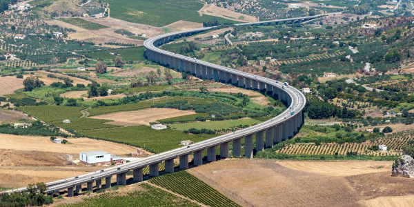 Inspección industrial con drones para Control de estructuras en Almería