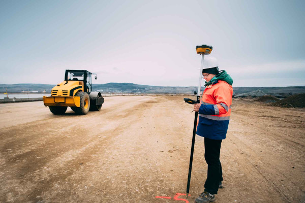 Ingeniería Geomática · Topógrafos Servicios Topográficos y Geomáticos Líjar